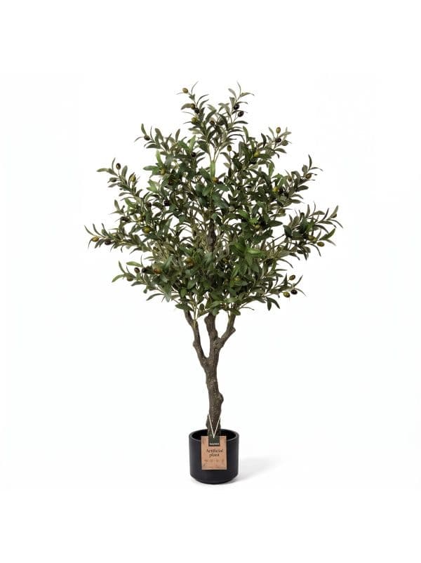Sztuczne drzewko oliwne 150 cm FairyTrees na białym tle, z drobnymi, zielonymi liśćmi i owocami oliwek.